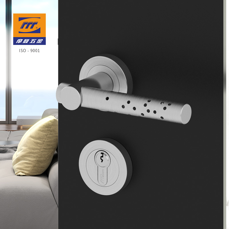 CALIFORNIA｜B142-404